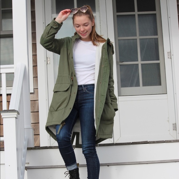 Meet your Posher, Madeline - Picture 1 of 1